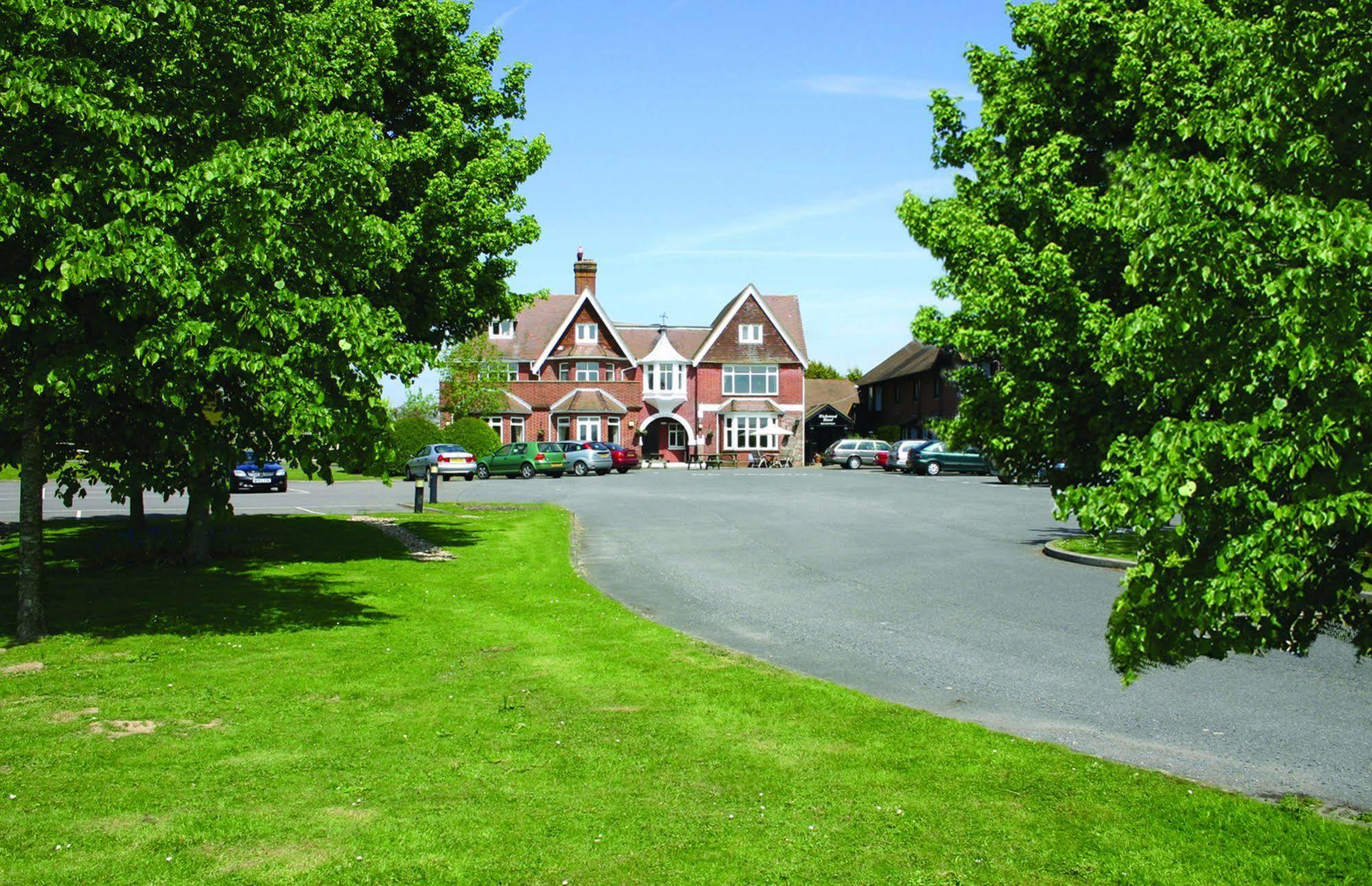 Hickstead Hotel Bolney Eksteriør billede